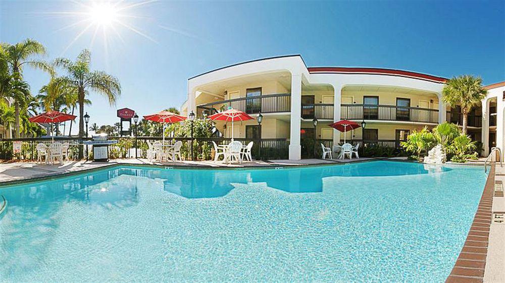 Days Inn By Wyndham Florida City Extérieur photo
