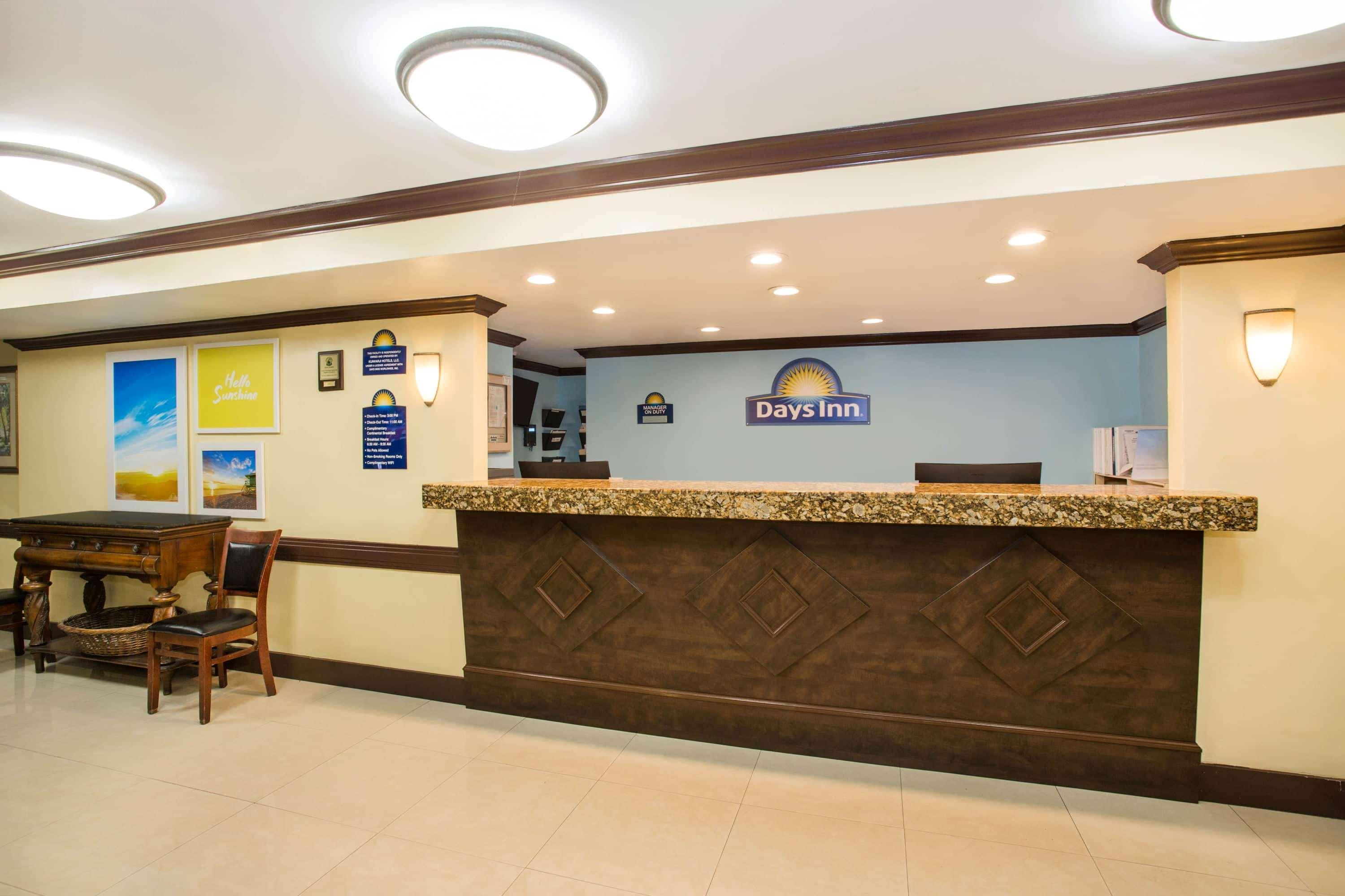 Days Inn By Wyndham Florida City Extérieur photo