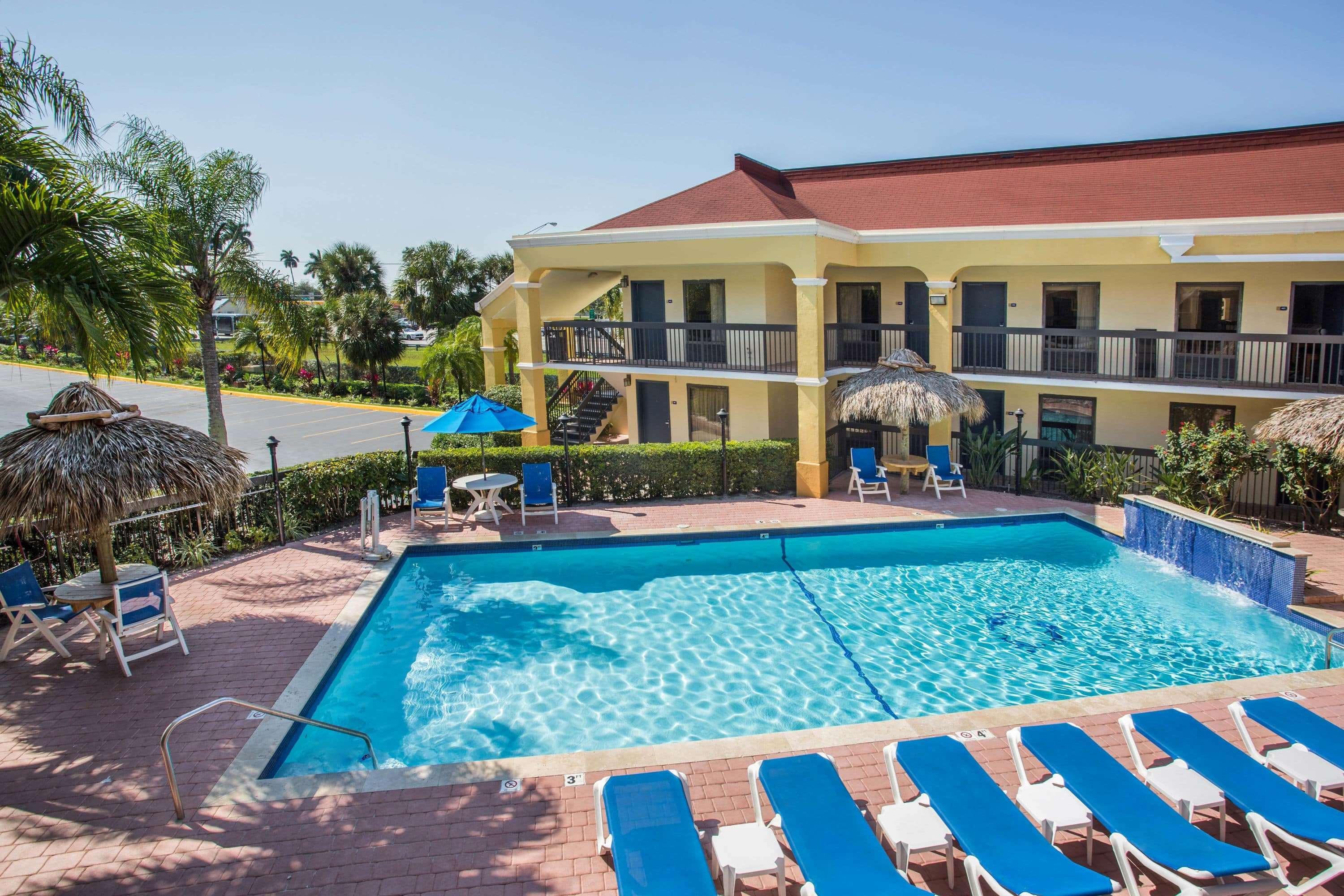 Days Inn By Wyndham Florida City Extérieur photo