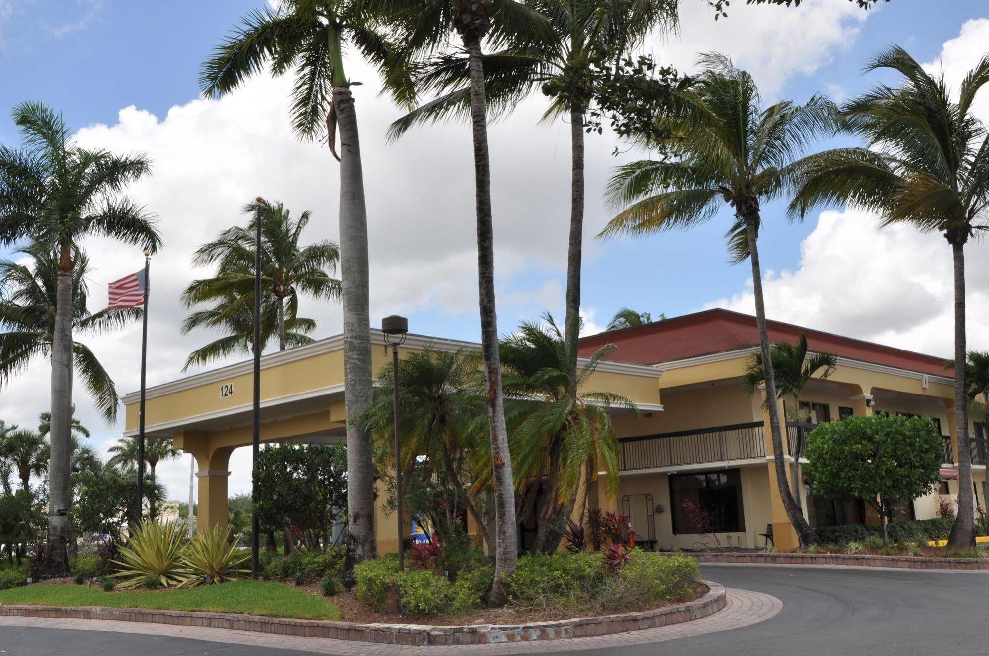 Days Inn By Wyndham Florida City Extérieur photo