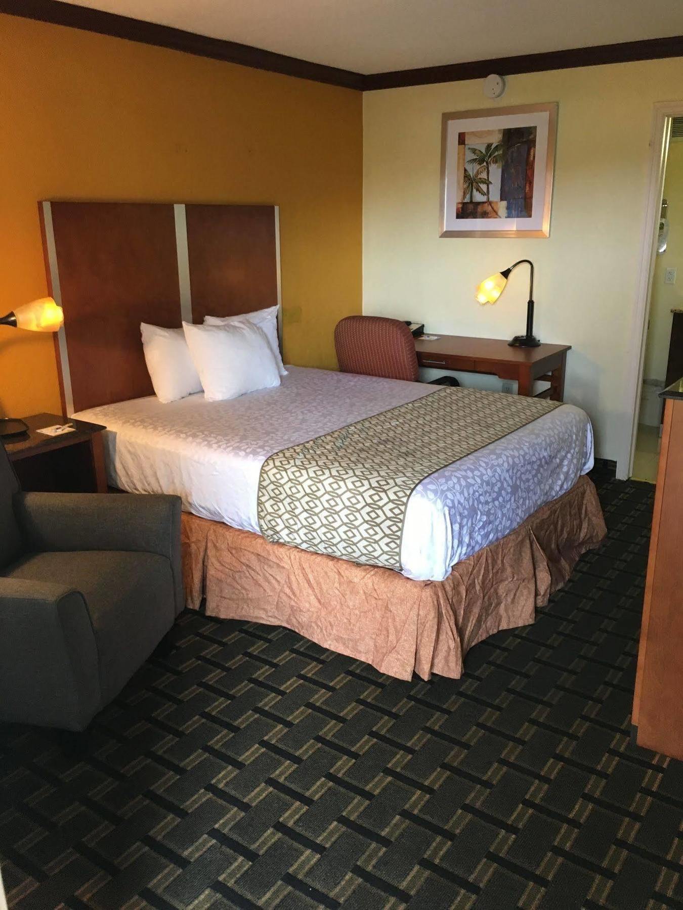 Days Inn By Wyndham Florida City Extérieur photo