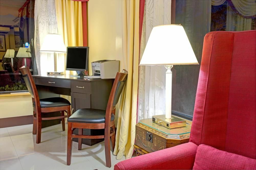 Days Inn By Wyndham Florida City Extérieur photo