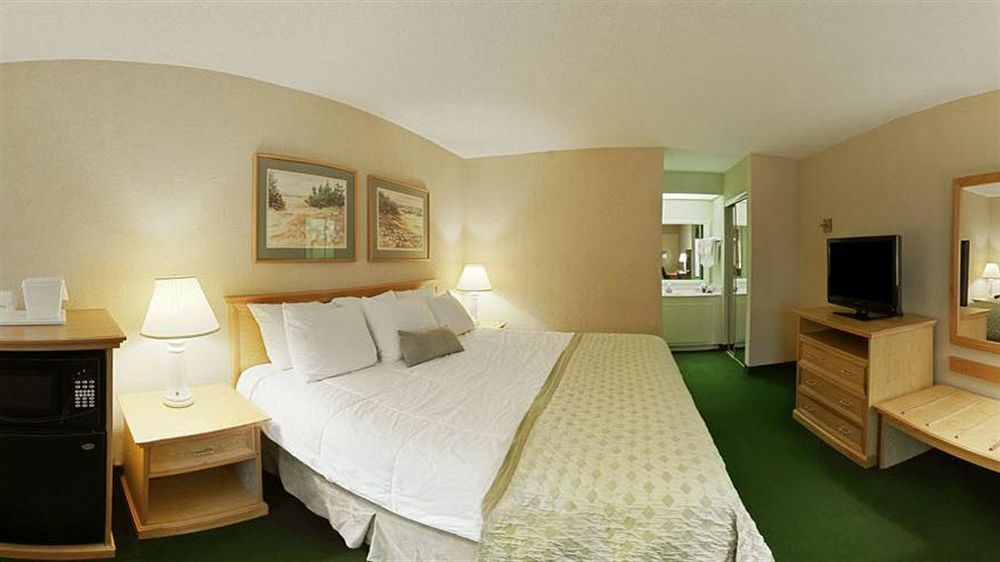 Days Inn By Wyndham Florida City Extérieur photo